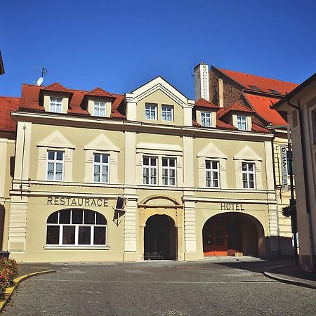 Hotel U Hradu Mladá Boleslav Dış mekan fotoğraf