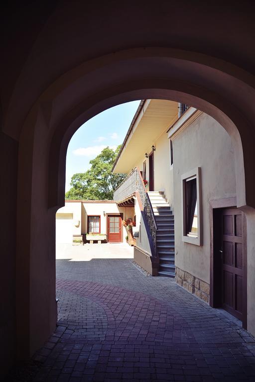 Hotel U Hradu Mladá Boleslav Dış mekan fotoğraf