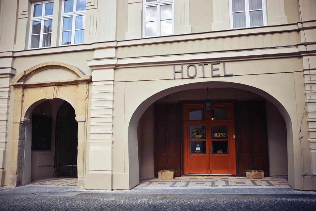 Hotel U Hradu Mladá Boleslav Dış mekan fotoğraf